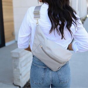 Canvelle Fanny Pack- Oversized
